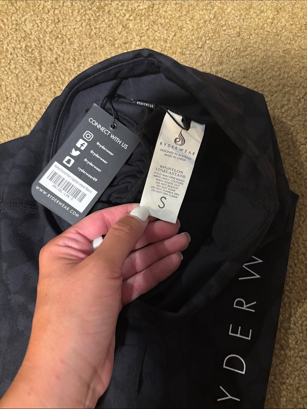 NWT Ryderwear womens Black Leopard WORKOUT LEGGINGS - Picture 2 of 3